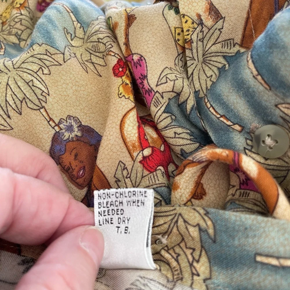 Pierre Cardin Vintage Tropical Print‎ Casual Button Down Camp Shirt, Medium